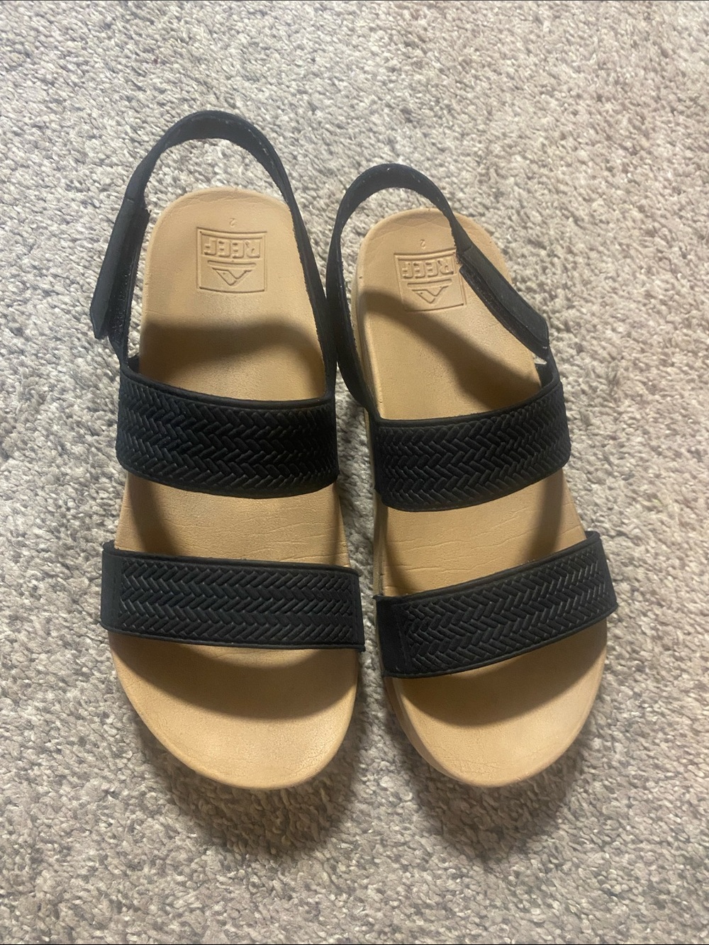 Reef kids sandals size 2